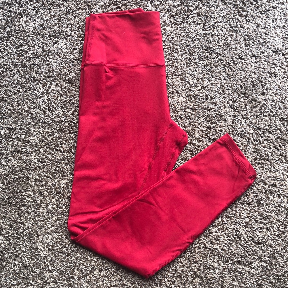 Red Til You Collapse full length leggings.